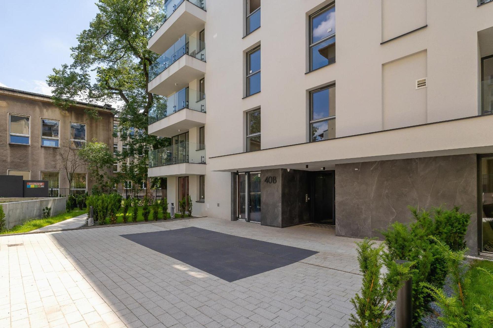 Krowoderska Apartment With Balcony Near City Center By Rent Like Home Краков Экстерьер фото