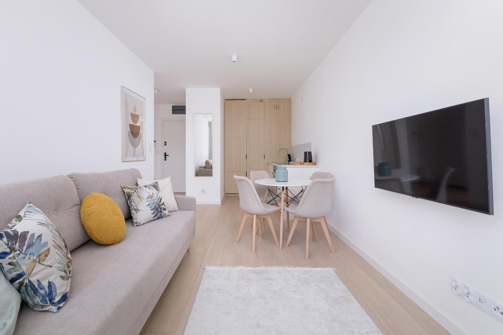 Krowoderska Apartment With Balcony Near City Center By Rent Like Home Краков Экстерьер фото